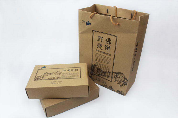 這樣原汁原味土特產(chǎn)禮品盒+手提袋套裝你也想要嗎？快來長沙印刷廠日大彩印定制！